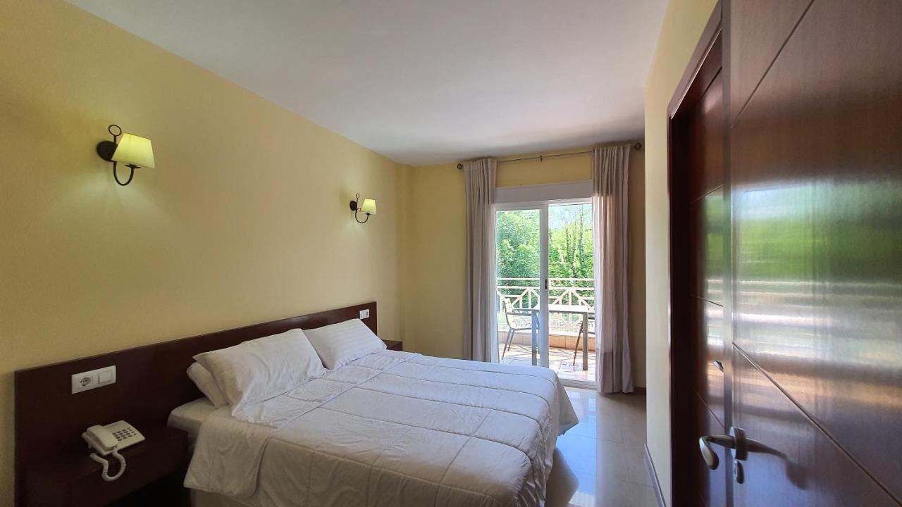 Sun Galicia Hotel Y Apartamentos Саншеншо Екстер'єр фото