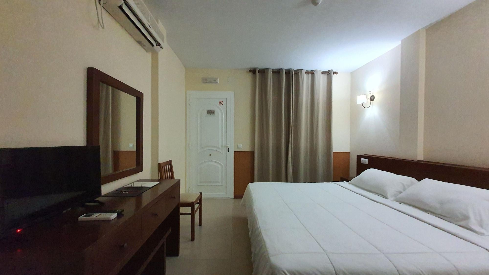 Sun Galicia Hotel Y Apartamentos Саншеншо Екстер'єр фото